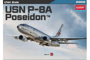 Model Kit letadlo 12635 - USN P-8A Poseidon (1:144)